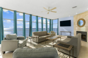Sharkys Retreat 701 condo